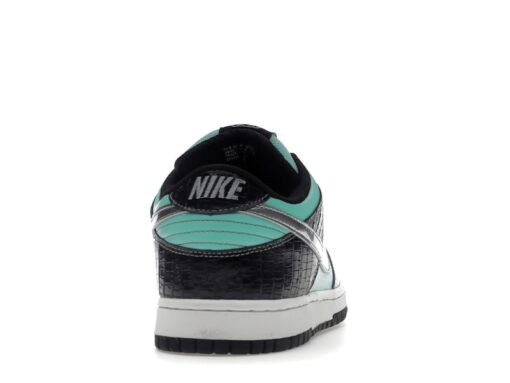 Nike Diamond Supply Co. x Dunk Low Pro SB 'Tiffany' Unfading Sneaker