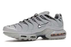 Nike Air Max Plus TN 'Wolf Grey' Unfading Sneaker