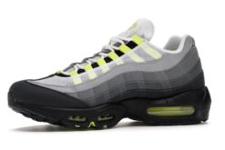 Nike Air Max 95 OG 'Neon' 2020 Unfading Sneaker