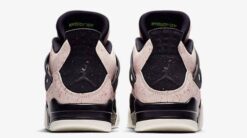 Air Jordan 4 Retro 'Splatter' Unfading Sneaker