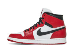 Air Jordan 1 Retro High 'Chicago' Signature Footwear