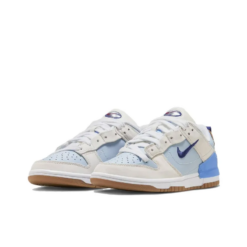 Dunk Skateboard Shoes Low-top Beige Blue Signature Footwear