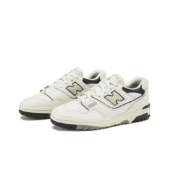 New Balance 550cream Black Classic Kicks