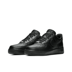 Air Force 1 Low ?07 Black Black Classic Kicks