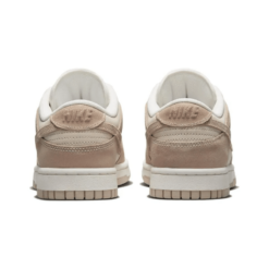 Wmns Dunk Low Sand Drift Unfading Sneaker