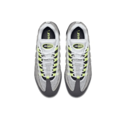 Air Vapormax 95 Neon Iconic Sneaker