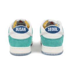 Kasina X Dunk Low Road Sign Iconic Sneaker