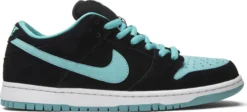 SB Dunk Low Clear Jade Unfading Sneaker