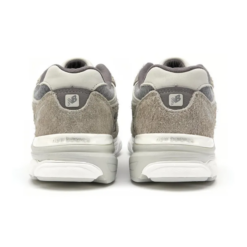 New Balance 990v3 Miusa Levi's Elephant Skin Signature Footwear