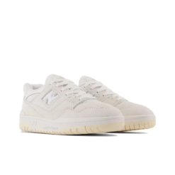 New Balance 550 Sea Salt Macadamia Nut Unfading Sneaker